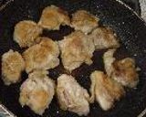 酸味・旨味・甘味の調和がたまらないっ！鶏肉のバルサミコ風味作り方3写真