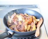 じゃがいもソーセージのガリバタ醤油炒め作り方8写真