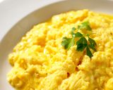 牛乳と砂糖が決め手　スクランブルエッグ作り方6写真