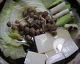 八丁味噌使いの 牡蠣の土手鍋作り方3写真
