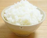 鮭フレークで簡単♪鮭マヨ・レタス炒飯作り方1写真