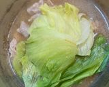 レタスと豚肉の味噌汁🥬作り方2写真