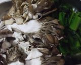 春待ち　舞茸とがんもと菜花の含め煮作り方2写真