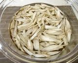 ごぼうとひき肉のピリ辛煮作り方1写真