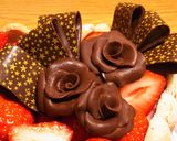 簡単デコ♡バレンタインにチョコでバラの花作り方20写真