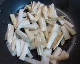 10分で簡単 風味良し！うどの麺つゆ炒め作り方3写真