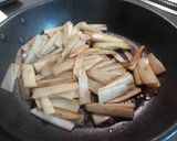 10分で簡単 風味良し！うどの麺つゆ炒め作り方4写真