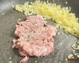 とろ〜り温玉＆ひき肉とナスのチーズ丼作り方4写真