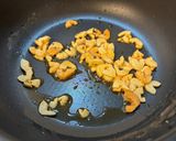 鶏もも肉と長ねぎの黒酢甘辛炒め。作り方5写真