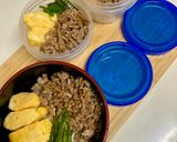 豚ひき肉そぼろ丼　卵、野菜。作り方4写真