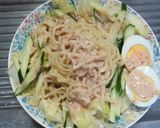 ゴマドレッシングにマヨを加えてラーメンサラダ作り方8写真