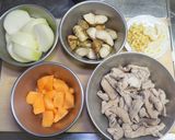 豚もつと根菜のカレー作り方3写真