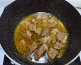牛肉とジャガイモ・玉ねぎの煮込み作り方6写真