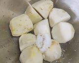 ホッコリ和食✨️里芋とイカの煮物作り方1写真