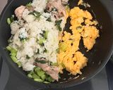 ☆簡単☆小松菜と豚こまの焼肉チャーハン作り方3写真