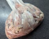 混ぜて焼くだけ！胡麻＆塩昆布の鶏もも焼き作り方3写真