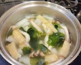 缶詰の汁を使った栄養ある味噌汁作り方2写真