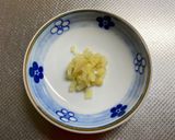 豚肉と卵、キノコの炒め物作り方1写真