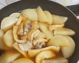 大根と豚バラと油揚げの煮物作り方4写真