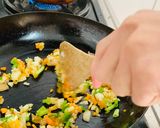 炭火焼き鳥のチャーハン 　パラパラ作り方2写真