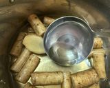 根菜とこんにゃくの煮物😻作り方2写真