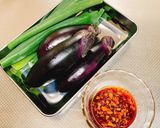 手間要らず⭐︎お茄子とおねぎの辣油がけ作り方1写真