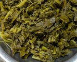 大根葉の漬物の辛子高菜炒め風作り方1写真