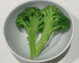 鶏胸肉とブロッコリーのサラダ作り方3写真