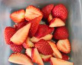 いちごのクラフティ🍓🐣✨️作り方3写真