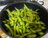 フライパンで茹でずに枝豆作り方2写真