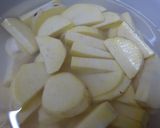 離乳食7か月頃～さつまいものミルク煮　作り方1写真