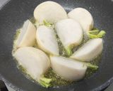 春かぶのタラコバター醤油炒め作り方2写真