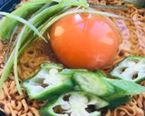 チキンラーメン●長ネギ＆オクラ＋生姜風味作り方1写真