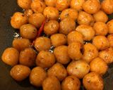玉こんにゃくの甘辛炒め煮作り方4写真