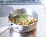 モリモリ食べられる【絹さやのくたくた煮】作り方3写真