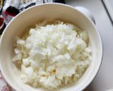豚ひき肉と玉ねぎ微塵切りどっさりの醤油ラーメン作り方2写真