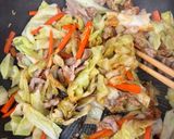 豚こまキャベツにんじんの甜麺醤炒め作り方4写真