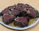 藁焼き鰹のたたき、ドレッシングがけ。作り方3写真
