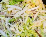 豚ひき肉と白菜のコンソメスープパスタ！作り方3写真
