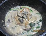 小松菜と鶏もも肉のホワイトソース煮😋作り方6写真