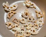蓮根の粉チーズ炒め作り方3写真