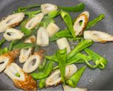 5分で簡単☆ちくわとピーマンのカレー風味炒め作り方3写真