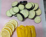 鶏肉と夏野菜のハーブレモン蒸し作り方2写真