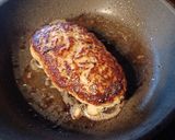 ご飯がすすむ♡きのこ入りポークハンバーグ作り方5写真