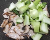 豚肉とチンゲン菜のワンパンにんにく塩炒め作り方2写真