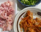 大人気！豚バラのキムチ炒飯(お弁当)作り方2写真