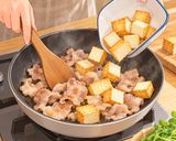 豚肉と豆苗・厚揚げのピリ辛ポン酢炒め作り方3写真