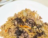 夏は朝のうちに料理を！鶏手羽元焼きと焼きそば等☆作り方11写真