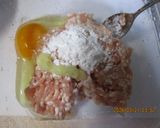 小松菜とにら鶏つくねの味噌煮😋♪作り方3写真