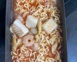 キャンプ飯！混ぜるだけ！トマトラーメン作り方4写真